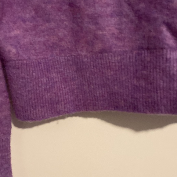 Banana Republic Wool Sweater. - Picture 4 of 5